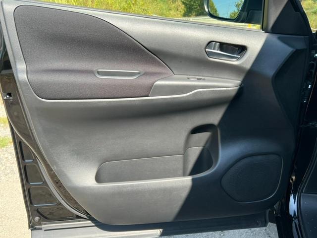Миниатюра 12