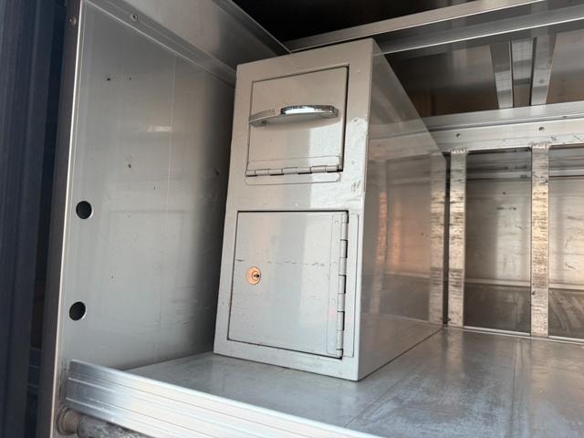 Миниатюра 16