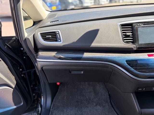 Honda ODYSSEY 2016 — фото автомобиля 1