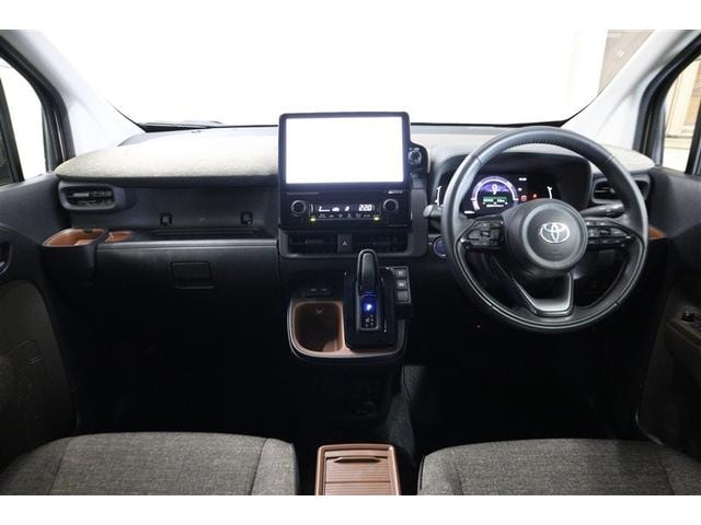 Toyota SIENTA 2023 — фото автомобиля 1