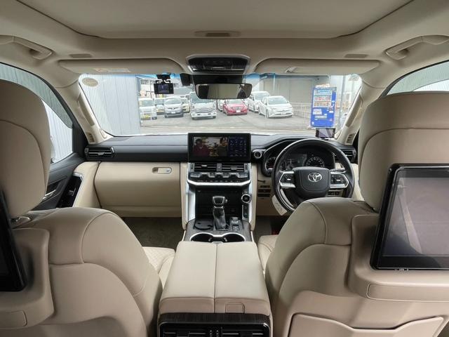Миниатюра 28
