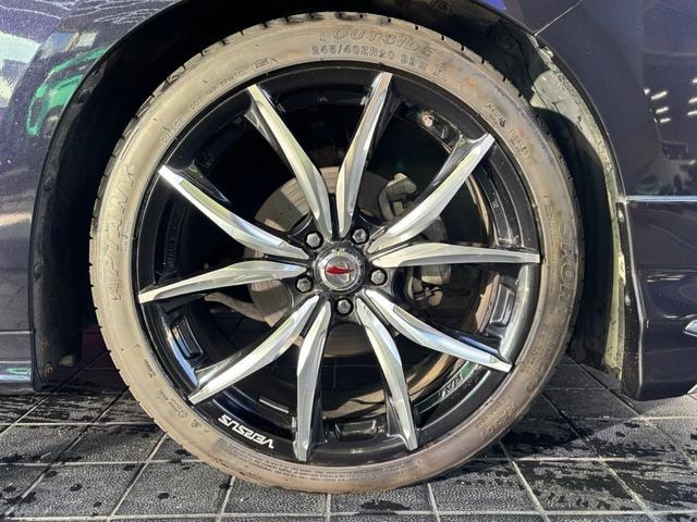 Toyota ALPHARD HYBRID 2018 — фото автомобиля 1