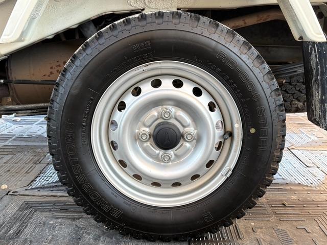 Миниатюра 37