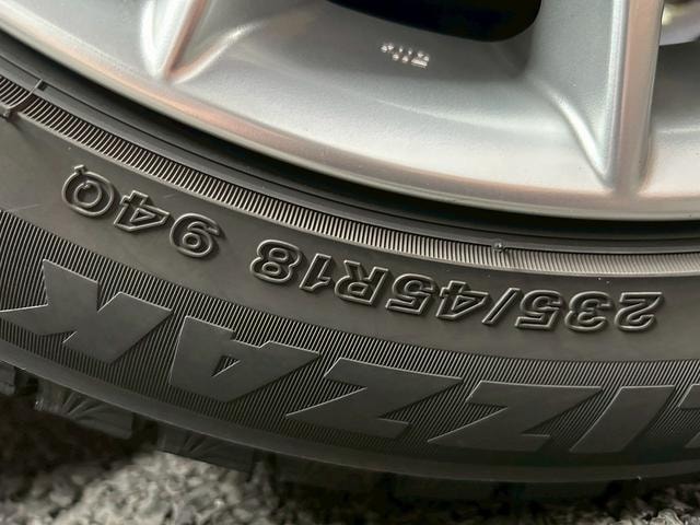 Миниатюра 32