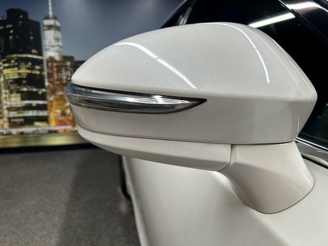 Миниатюра 17