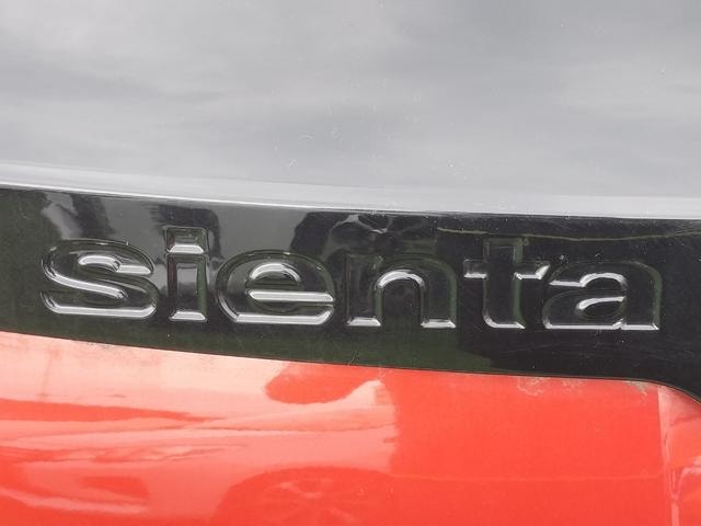 Toyota SIENTA 2022 — фото автомобиля 1