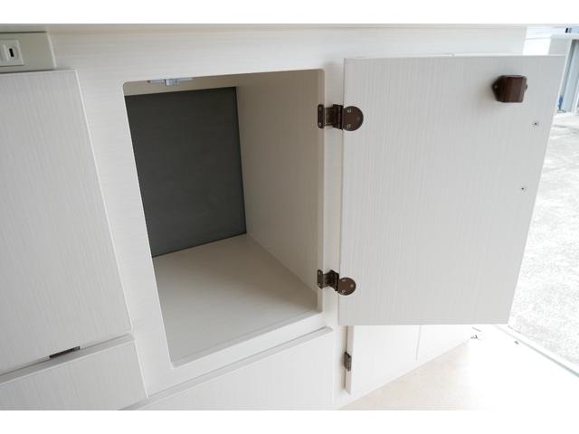 Миниатюра 17