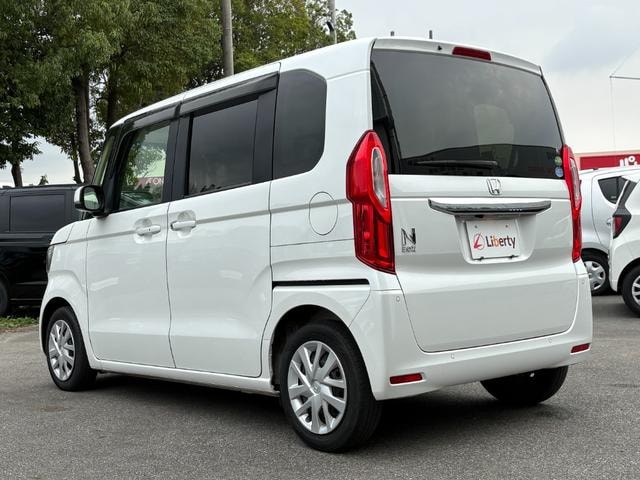 Honda N-BOX 2021 — фото автомобиля 1