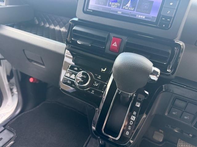 Daihatsu TANTO 2020 — фото автомобиля 1
