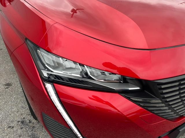 Peugeot 308 2023 — фото автомобиля 1