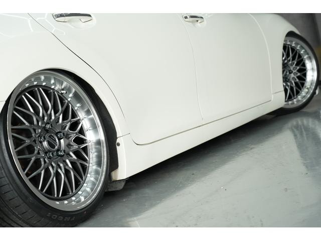 Миниатюра 18