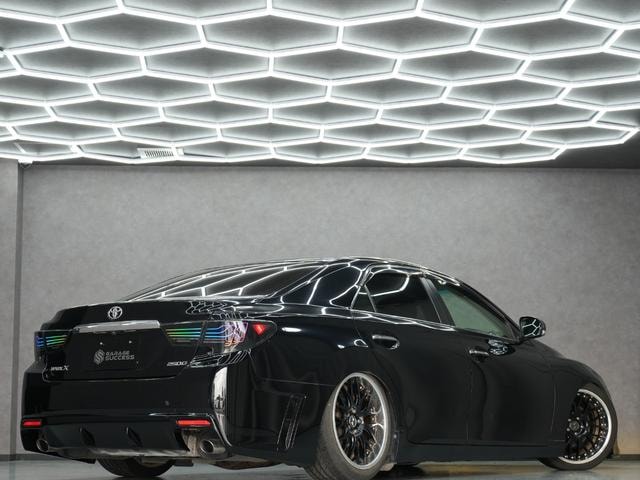 Миниатюра 16