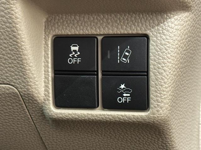 Honda N-BOX 2017 — фото автомобиля 1
