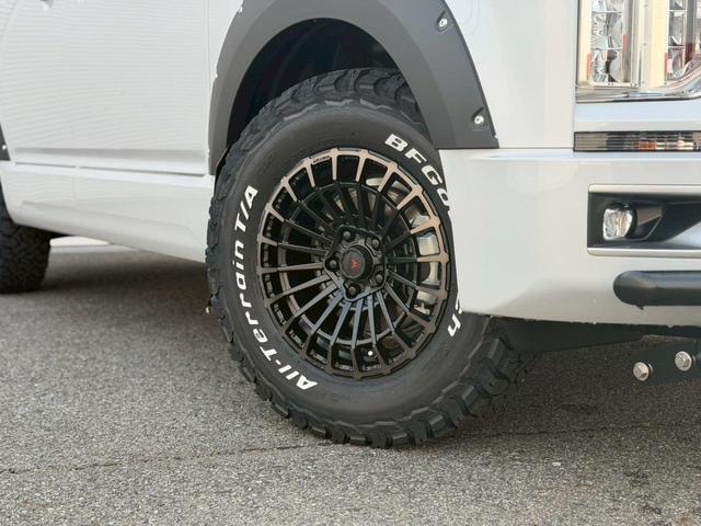 Миниатюра 76
