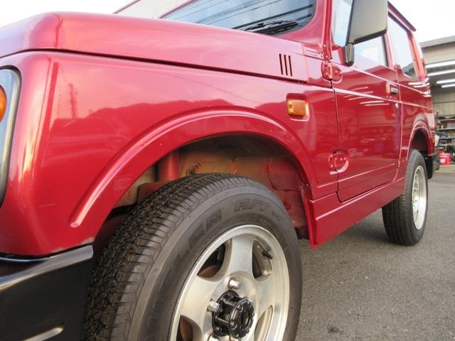 Suzuki JIMNY 1996 — фото автомобиля 1