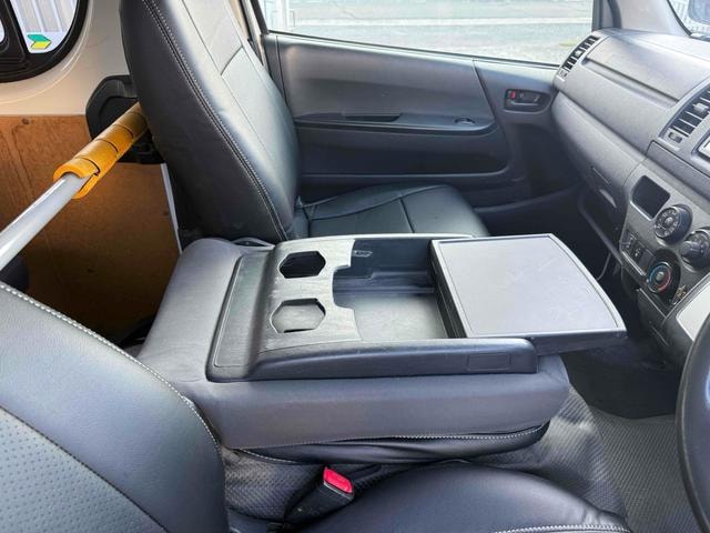 Миниатюра 37