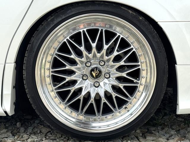 Миниатюра 16