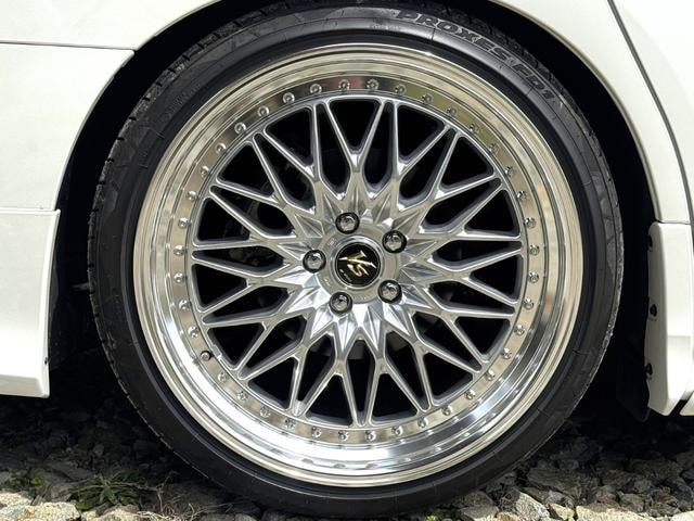 Миниатюра 17