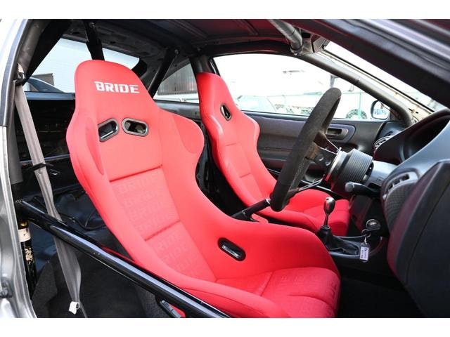 Миниатюра 12