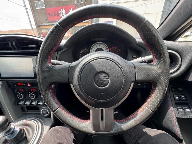 Миниатюра 28