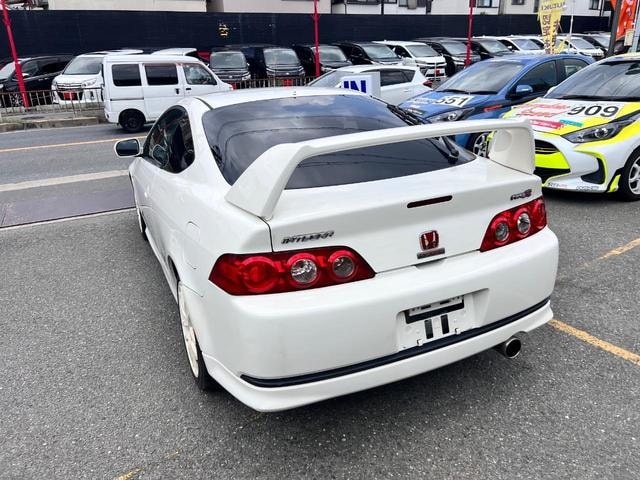 Миниатюра 16