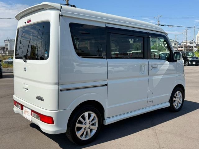Миниатюра 17