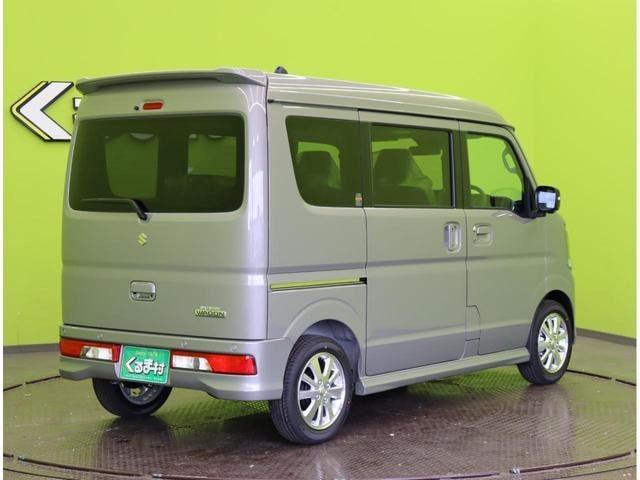 Миниатюра 16