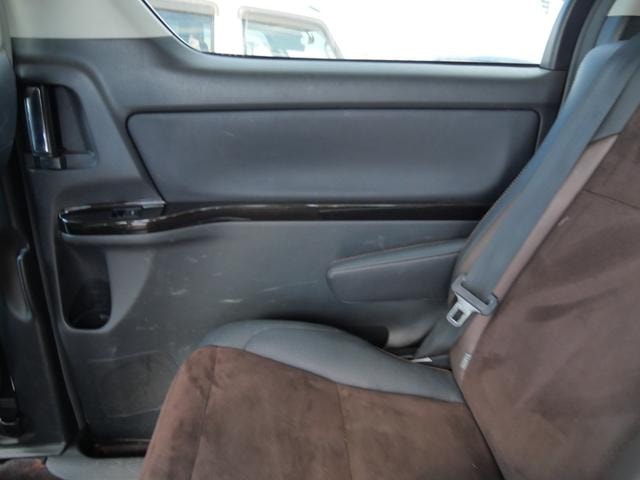 Toyota ALPHARD 2013 — фото автомобиля 1
