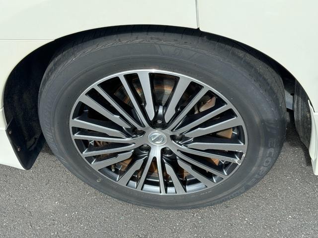 Миниатюра 28