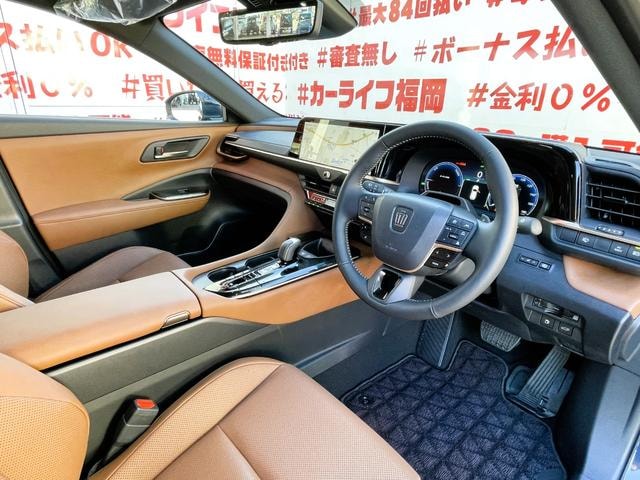 Toyota CROWN ESTATE 2025 — фото автомобиля 1