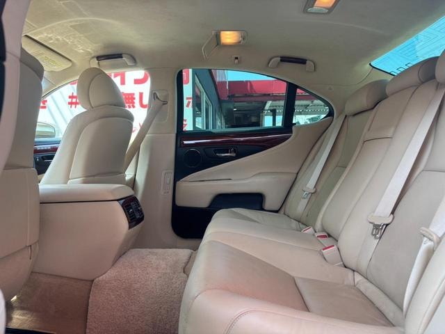Миниатюра 19