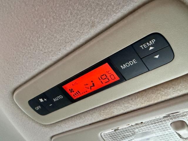 Nissan SERENA 2013 — фото автомобиля 1