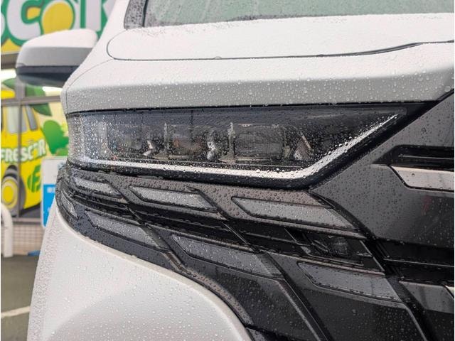 Toyota ALPHARD 2024 — фото автомобиля 1