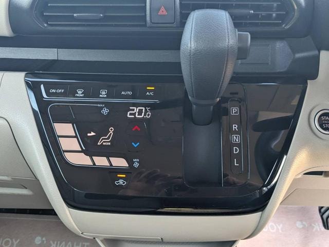Nissan ROOX 2023 — фото автомобиля 1