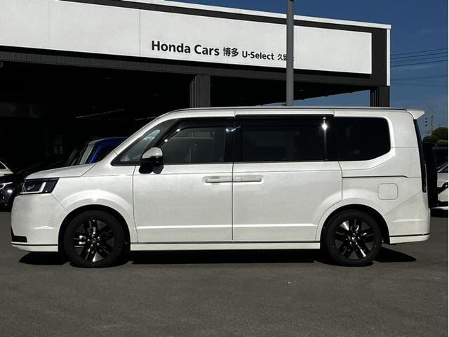 Honda STEPWAGON 2025 — фото автомобиля 1