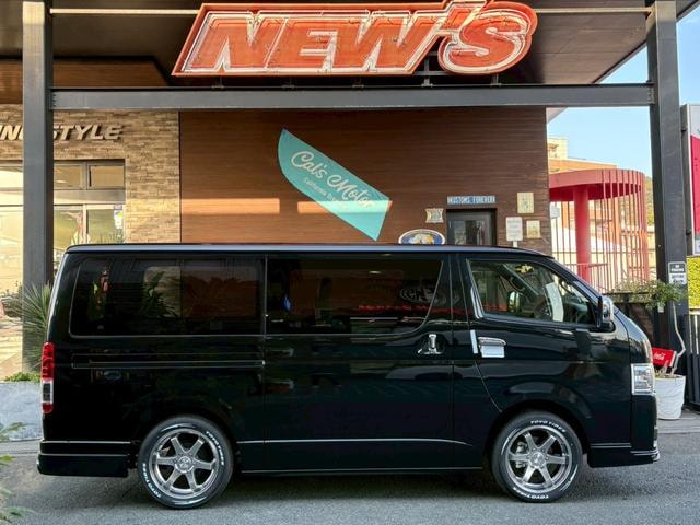 Toyota HIACE VAN 2026 — фото автомобиля 1