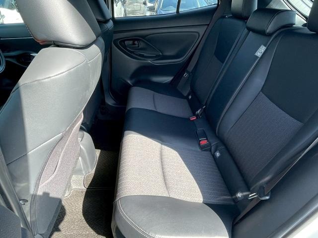 Toyota YARIS CROSS 2023 — фото автомобиля 1