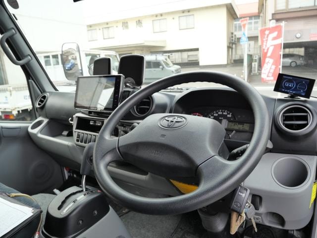 Миниатюра 22