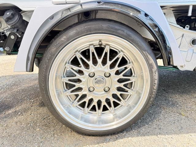 Миниатюра 28