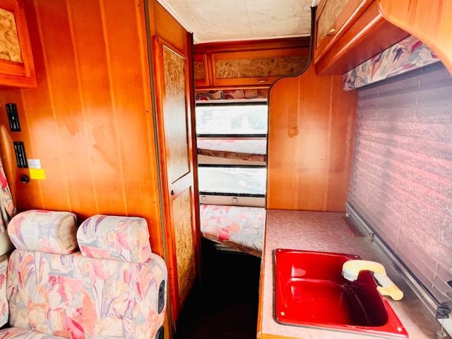 Миниатюра 24