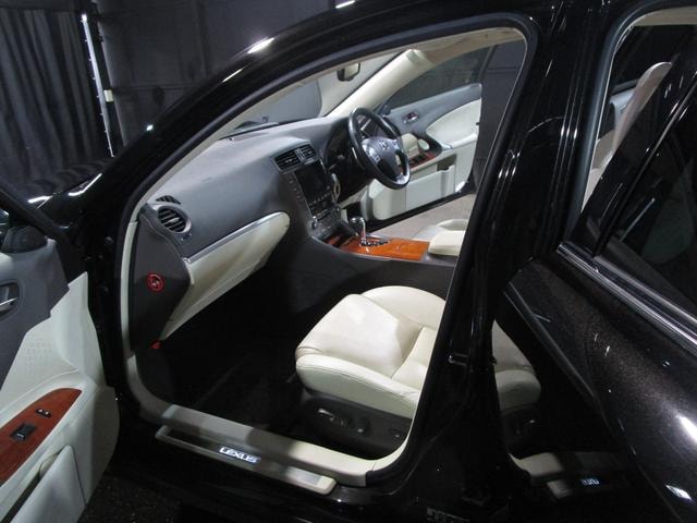 Миниатюра 17