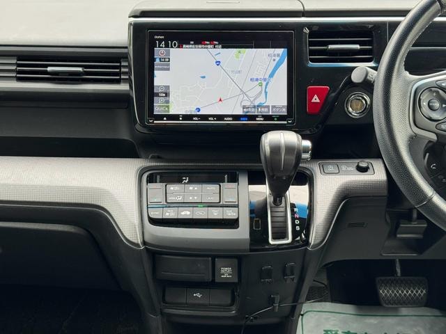 Honda STEPWAGON SPADA 2021 — фото автомобиля 1