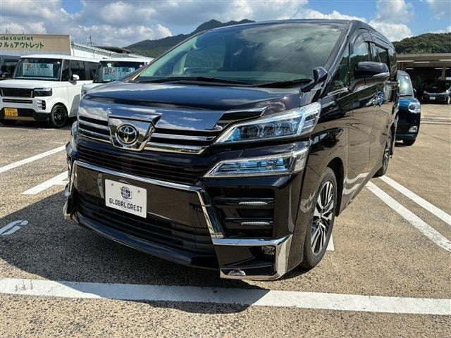 Toyota VELLFIRE 2020 — фото автомобиля 1