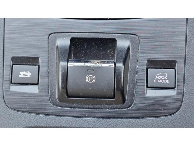 Subaru LEGACY OUTBACK 2015 — фото автомобиля 1