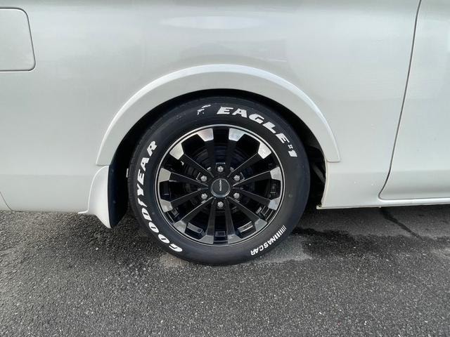Миниатюра 28