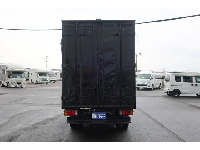 Миниатюра 31