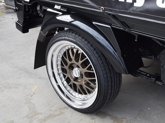 Миниатюра 30