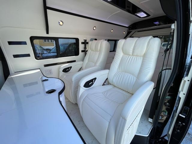 Миниатюра 11