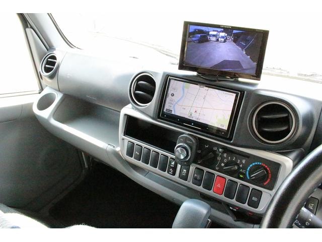 Миниатюра 44