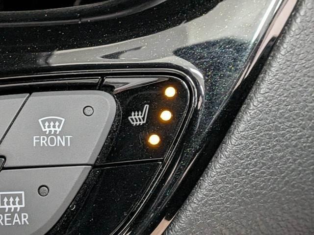 Toyota C-HR 2017 — фото автомобиля 1